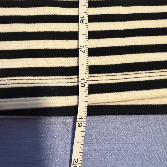 Old Navy Black and White Pencil Midi Skirt - Picture 5 of 5